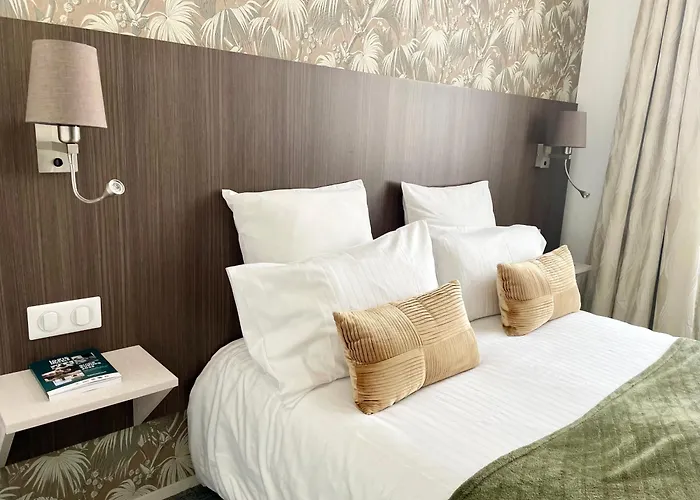 Cit\'Hotel Hôtel de France et d\'Europe